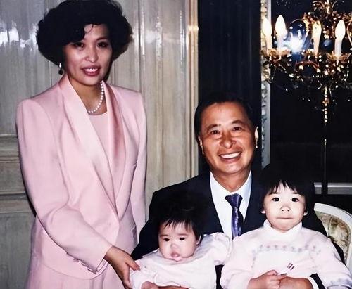 离婚后夫人是首富千金